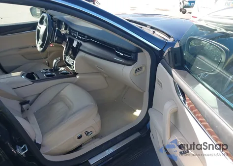 2022 Maserati Quattroporte Modena z USA, uszkodzony, nr VIN ZAM56YPM9N1391111